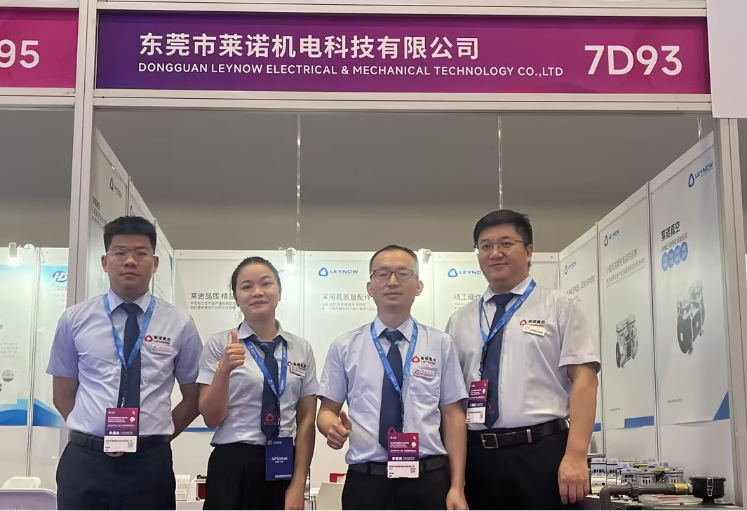 黄色樱桃试色免费真空亮相第25届中国国际光博会，引领真空技术新篇章